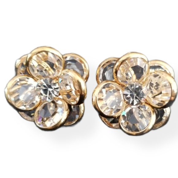 Vintage Austrian Crystal Flower Gold Tone Clip On Earrings - Picture 2 of 16